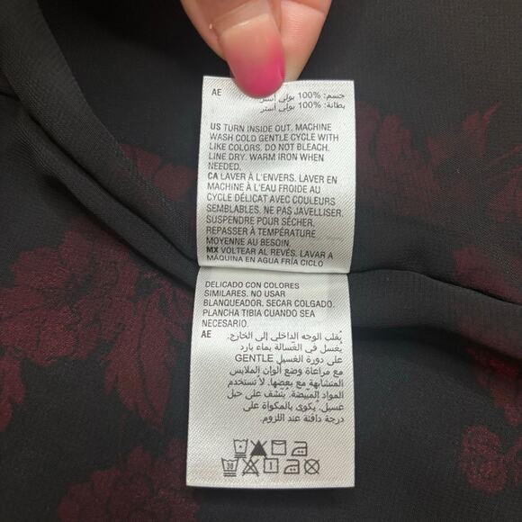 Bar III Black Red Floral Camisole Tank Top XXS NWT Date Night Blouse - Picture 9 of 11